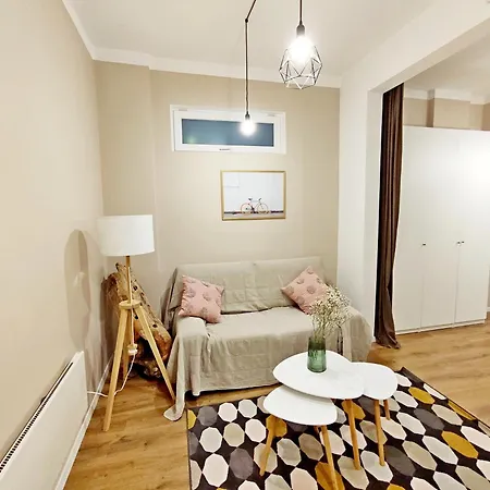 Centre 1 Bedroom Next To Vitosha Blvd. *