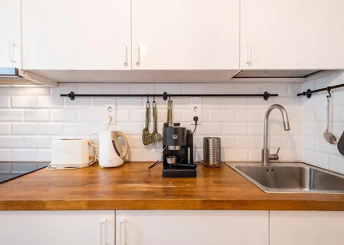 Centre 1 Bedroom Next To Vitosha Blvd.