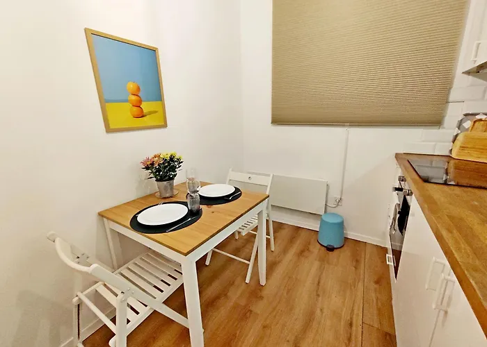 Centre 1 Bedroom Next To Vitosha Blvd. アパート *