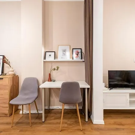 Apartamento Centre 1 Bedroom Next To Vitosha Blvd. Sofía