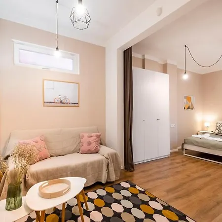 Apartamento Centre 1 Bedroom Next To Vitosha Blvd. Sofía
